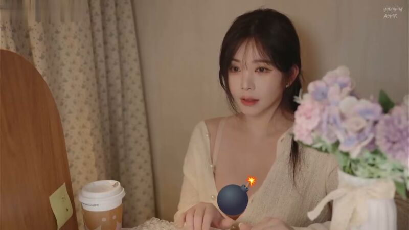 Yoonying 让年轻男友入睡的最后一步-次元资源站